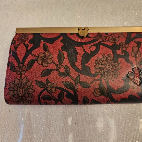 Patricia Nash Leather Wallet - Picture 2 of 15